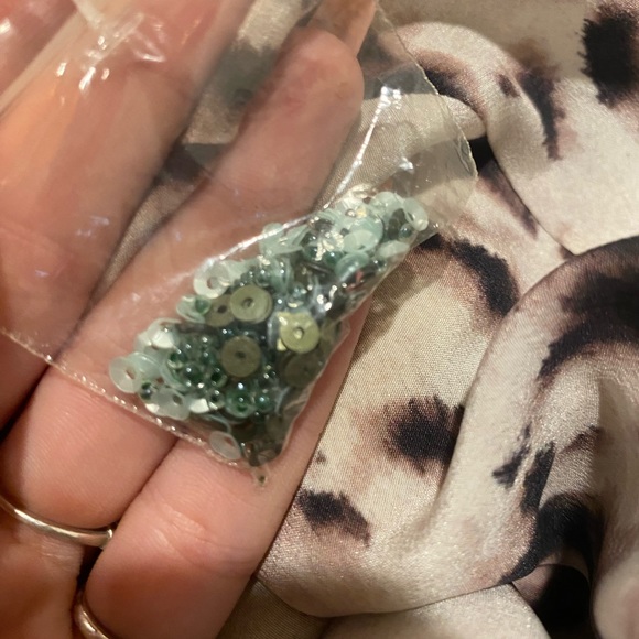 Haute Hippie XS handcrafted blue bead embellished dress - Picture 16 of 16